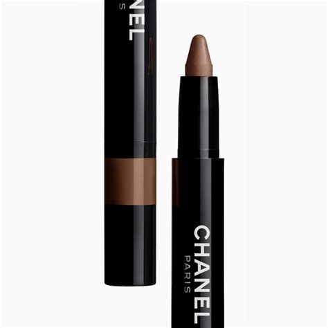 chanel ombre contour eye shadow.